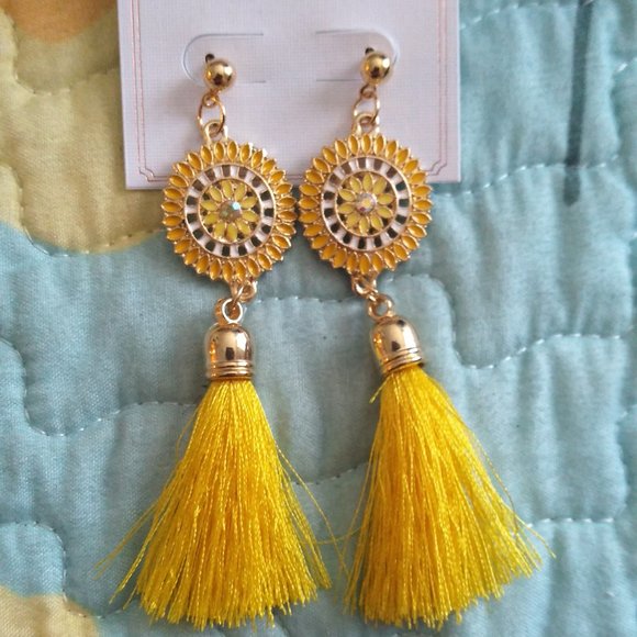 Women Tassel Earrings - Picture 1 of 5